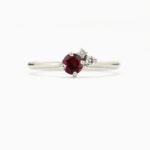 1200x1200_127205_Cerise sormus Rubiini ruby valkokulta engagement ring diamonds_1