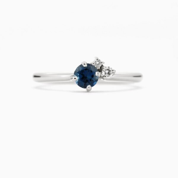 1200x1200_138437_Cerise sormus London Blue topaasi valkokulta engagement ring diamonds